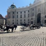 Un city trip la Viena: palate imperiale, Klimt, Hundertwasser și un sejur surprinzător la Lyf Schönbrunn Vienna